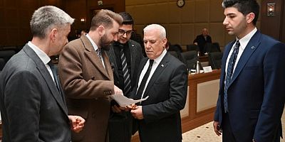 Başkan Bozbey'den okullarda süt dağıtımı açıklaması