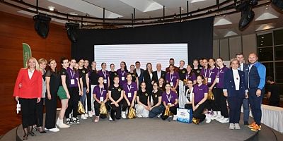 Başkan Bozbey, kardeş kentlerden gelen sporcularla buluştu