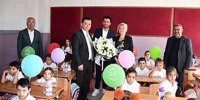 Başkan Erkan Aydın’dan Bursalı öğrencilere ilk ders sürprizi