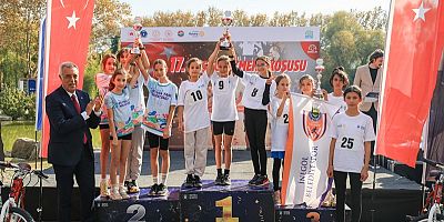 'Başöğretmen Atatürk Kros Yarışması' nefes kesti