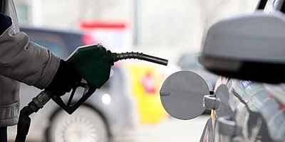 Benzine indirim bekleniyor