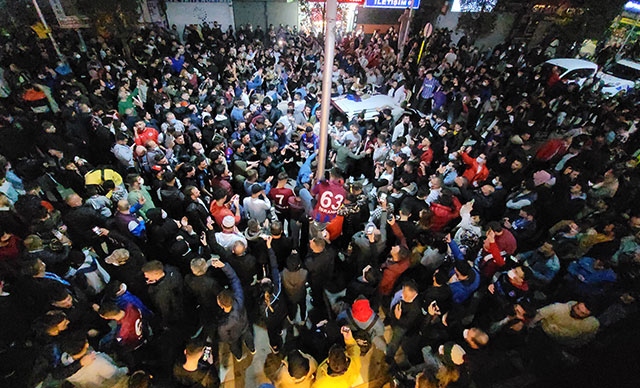 Beşiktaş galibiyeti sonrası Trabzon’da coşkulu kutlama