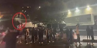 Beşiktaş stadı önüne gelen satırlı gruptan 9 kişi yakalandı