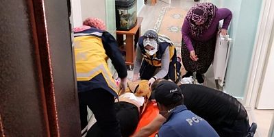 Birlikte yaşadığı kadını 9 yerinden bıçakladı: Namusum için yaptım