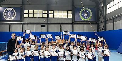 Bursa Büyükşehir Belediyesi Kış Spor Okulları'nda sertifika heyecanı