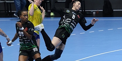 Bursa Büyükşehir Belediyespor sezonu zirvede tamamladı