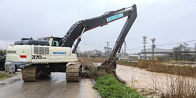 Bursa Büyükşehir, olumsuz hava koşullarına karşı seferber oldu