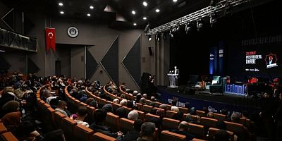 Bursa'da 28 Şubat Postmodern darbesi konuşuldu