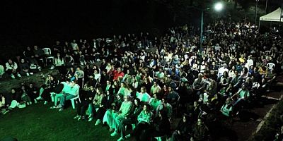 Bursa’da açık havada sinema keyfi
