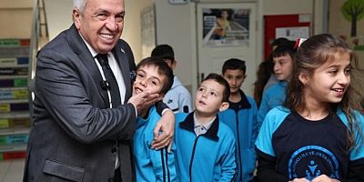 Bursa'da Başkan Özdemir'den kırsal bölgedeki okullara ziyaret