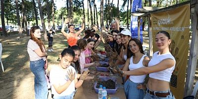 Bursa'da çocuklar sanatla doğayı keşfetti