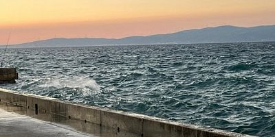 Bursa'da deprem sonrası Mudanya Denizi'nde hareketlilik