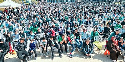 Bursa'da dev ekranda Bursaspor coşkusu!
