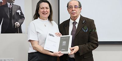 Bursa'da felsefe söyleşisine yoğun ilgi