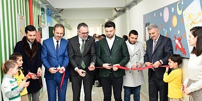 Bursa'da ilkokula Bursaspor Kütüphanesi