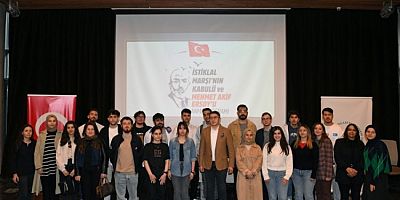 Bursa'da İstiklal Marşı'nın kabulünün yıl dönümünde Mehmet Akif anıldı