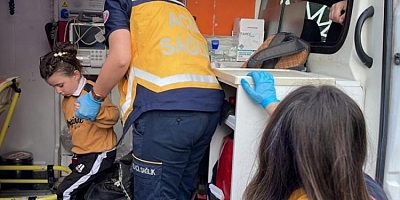 Bursa'da şehrin göbeğinde derede can pazarı