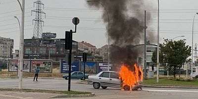 Bursa'da seyir halindeyken alev alev yandı