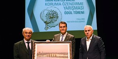 Bursa'da ‘Yaşayan Tarih Hisar İçi Projesi’ne özel ödül
