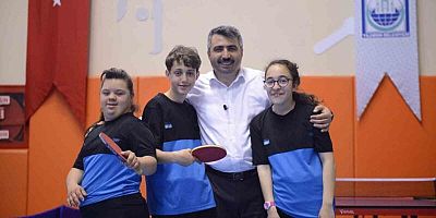 Bursa'da Yıldırım'ın 'özel' çocuklarından 3 madalya