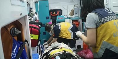 Bursa'da yolun karşısına geçerken otobüsün çarptığı yaya ağır yaralandı