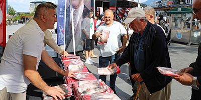Bursa'da Zafer coşkusu ay yıldız ile taçlandı