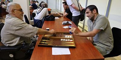 Bursa'da zarlar eşitlik için atıldı