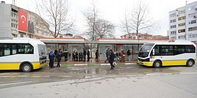 Bursa Gemlik'te otobüs durakları tertemiz