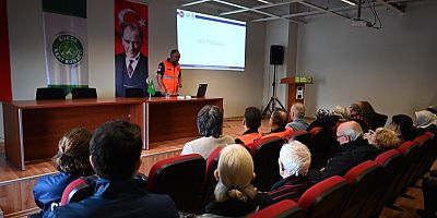 Bursa Kent Konseyi afetle mücadele ediyor