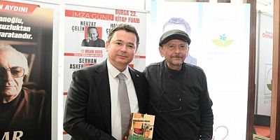 Bursa Kitap Fuarı'nda Osmangazi standına büyük ilgi