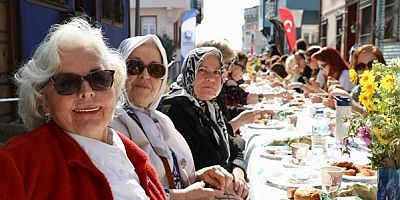 Bursa Mudanya’da anneler günü buluşması