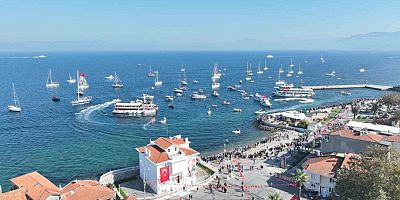 Bursa Mudanya’da denizden karaya cumhuriyet coşkusu