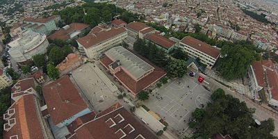 Bursa’nın tarihi okulunda yıkım başladı! Altından bir tarih çıkacak…