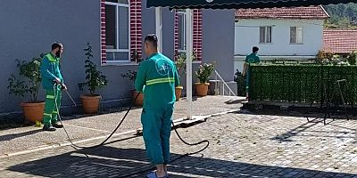 Bursa Osmangazi Belediyesi camilerde temizlik çalışması başlattı