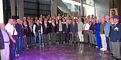 Bursa Osmangazi Belediyesi gazileri en özel günlerinde unutmadı