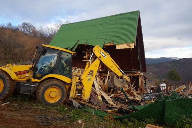 Bursa Uludağ Kaçak Yapılardan Temizleniyor