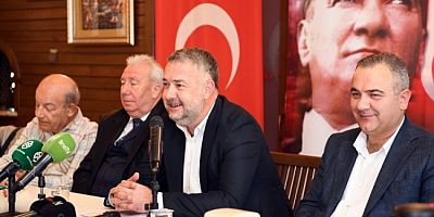 Bursa Osmangazi Belediyespor Başkanı Fatih Karayılan spor basını ile buluştu