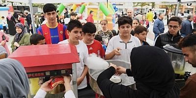 Bursa Osmangazi'de Emek ve Bağlarbaşı da şenlendi