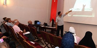 Bursa Osmangazi'de fotoğraf meraklıları için Mobil Fotoğrafçılık Atölyesi