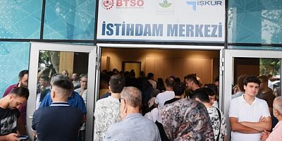 Bursa Osmangazi'de istihdam buluşmalarına yoğun ilgi