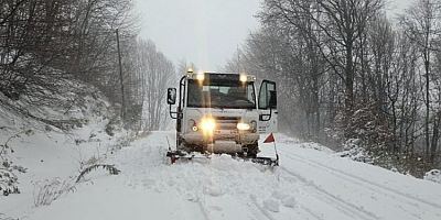 Bursa Osmangazi'de kar mesaisi başladı