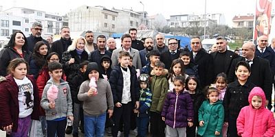 Bursa Osmangazi'de sanat ve kütüphane çadıra taşındı