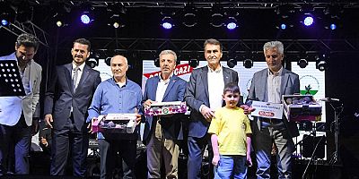 Bursa Osmangazi’de siyah incirler yarıştı