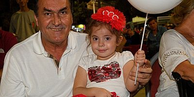 Bursa Osmangazi'de 'Zafer Bayramı' coşkusu