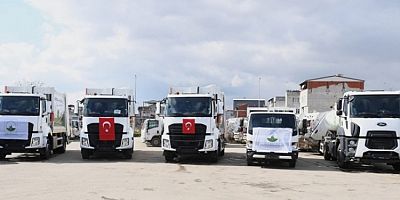 Bursa Osmangazi'nin temizlik filosuna 17 araç eklendi