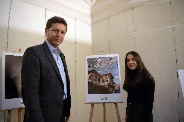 Bursa Osmangazi'de göz dolduran sergi