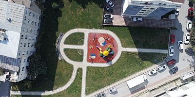 Bursa'uda Çitlenbik Parkı  çocukların eğlence merkezi oldu