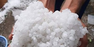 Bursa'ya ceviz büyüklüğünde dolu yağdı