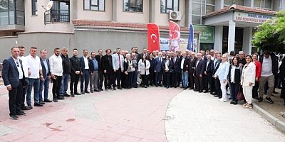“Bursa’yı masa başında değil, halkımızla birlikte yönetiyoruz”
