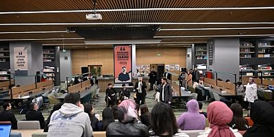 Bursa Yıldırım Belediye Başkanı Oktay Yılmaz'dan, uyumayan öğrencilere ziyaret